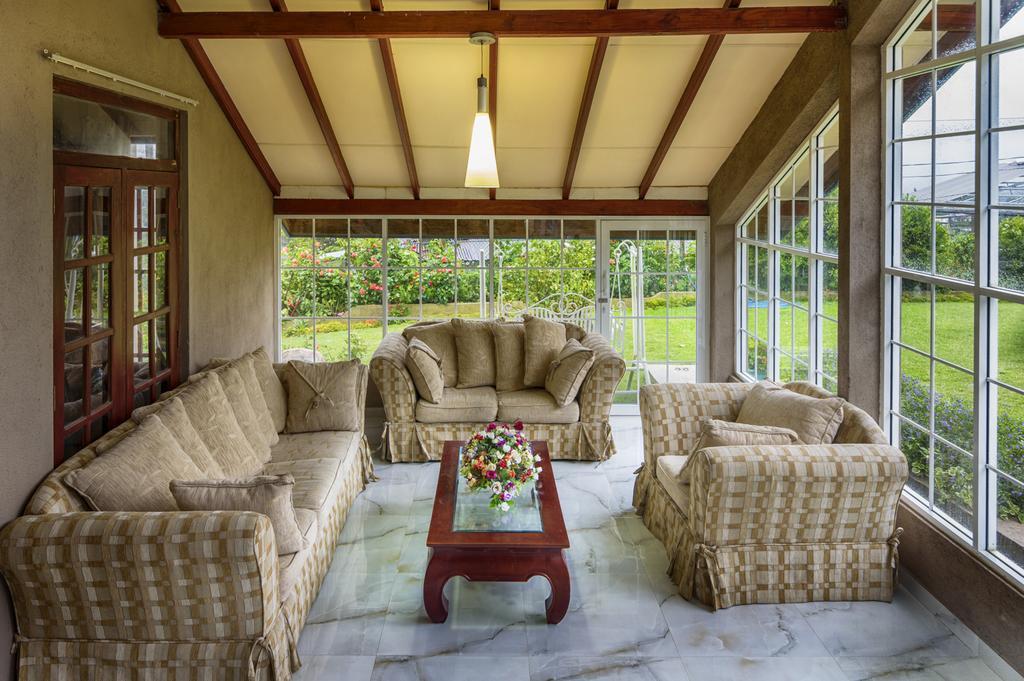 Villa Lemon Court Νουβάρα Ελίγια Εξωτερικό φωτογραφία